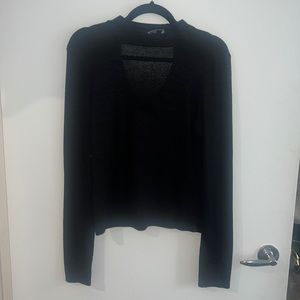 Black Long Sleeve, Wilfred Free